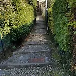 Lägenhet Trilly House