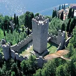 Lägenhet Trilly House