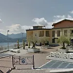 Lägenhet Trilly House *