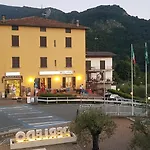 Lägenhet Trilly House Perledo