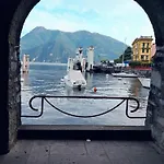 Lägenhet Trilly House *