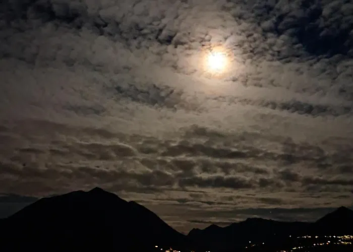 Trilly House Apartman *