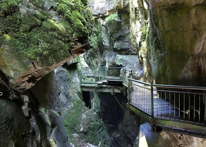 Trilly House Перледо